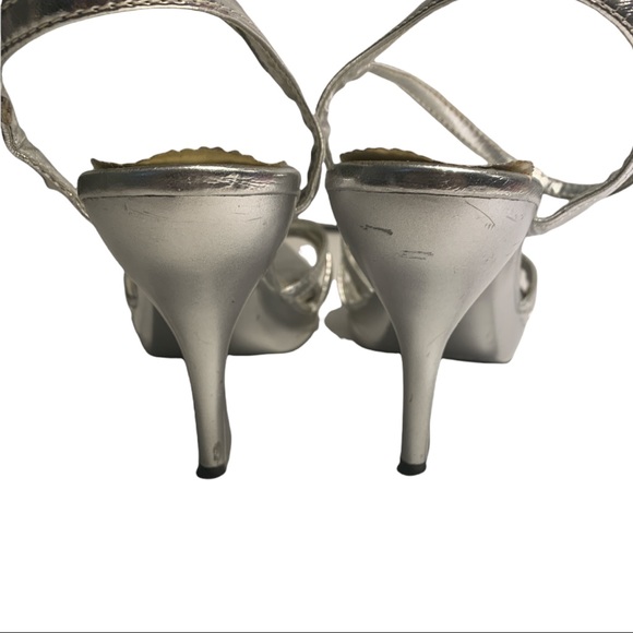 Fashion Focus Metallic Embellished Stiletto shoes - Picture 7 of 12